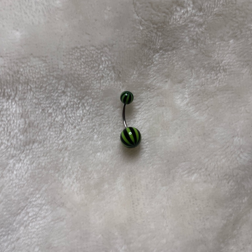 Back and green stripe belly ring NEW